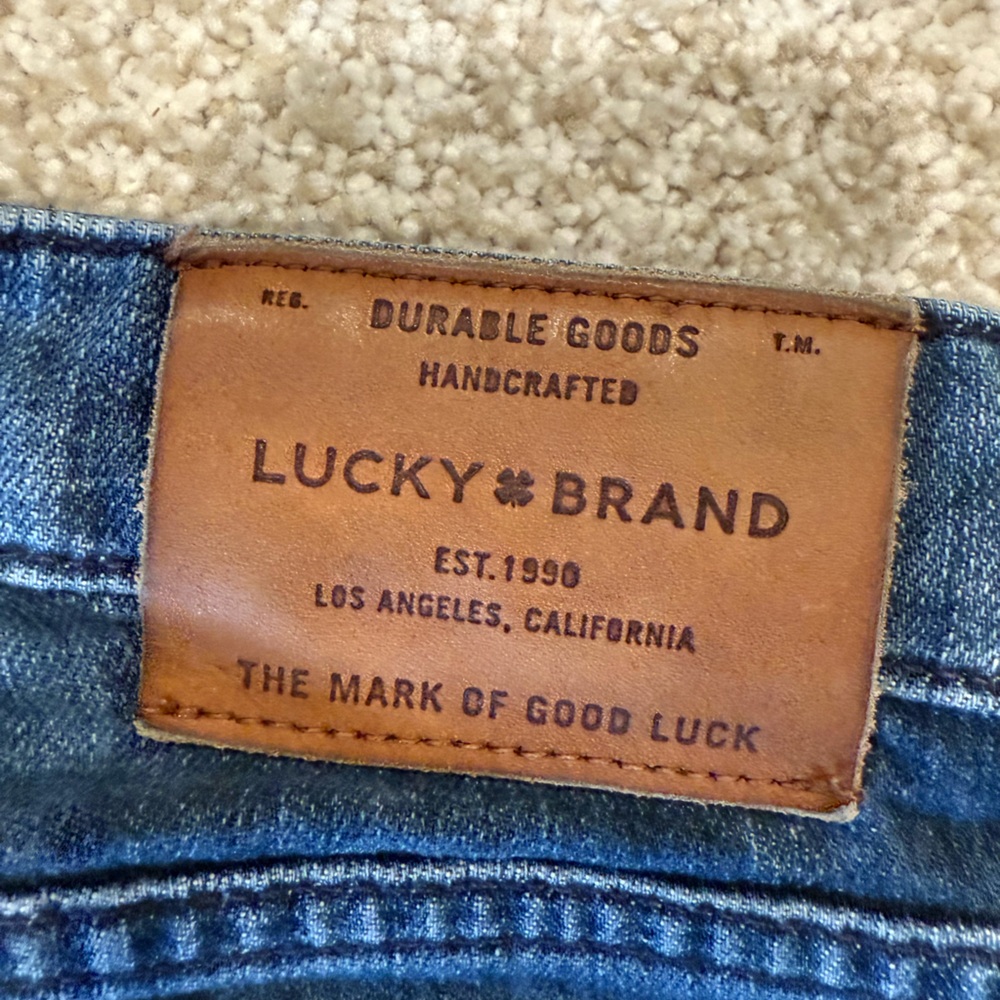 Set of 4 Lucky Brand Men’s 221 Straight-Fit Lucky Jeans - Picture 6 of 6